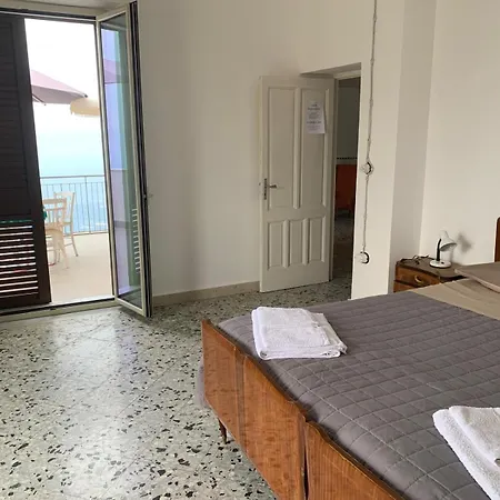 Studioarcodia- Bed & Breakfast San Marco d'Alunzio