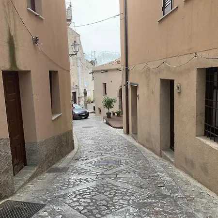 Bed & Breakfast Studioarcodia- *