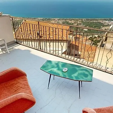 Studioarcodia- Bed & Breakfast San Marco d'Alunzio