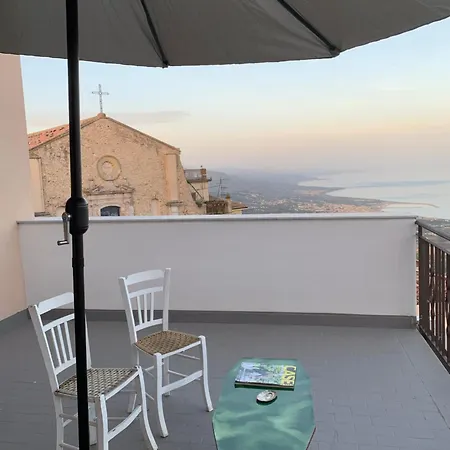 Studioarcodia- Bed & Breakfast San Marco d'Alunzio