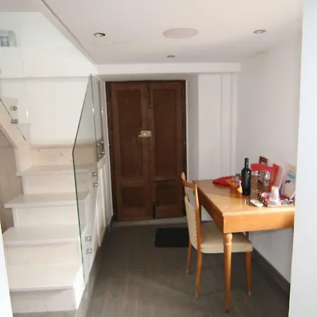 Bed & Breakfast Studioarcodia- 3*